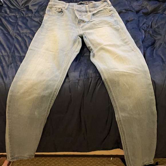 Express Jeans - Picture 3 of 5